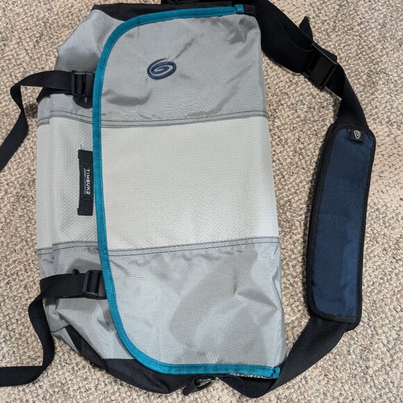 Timbuk2 -  Classic Messenger bag - Size L - Picture 1 of 7